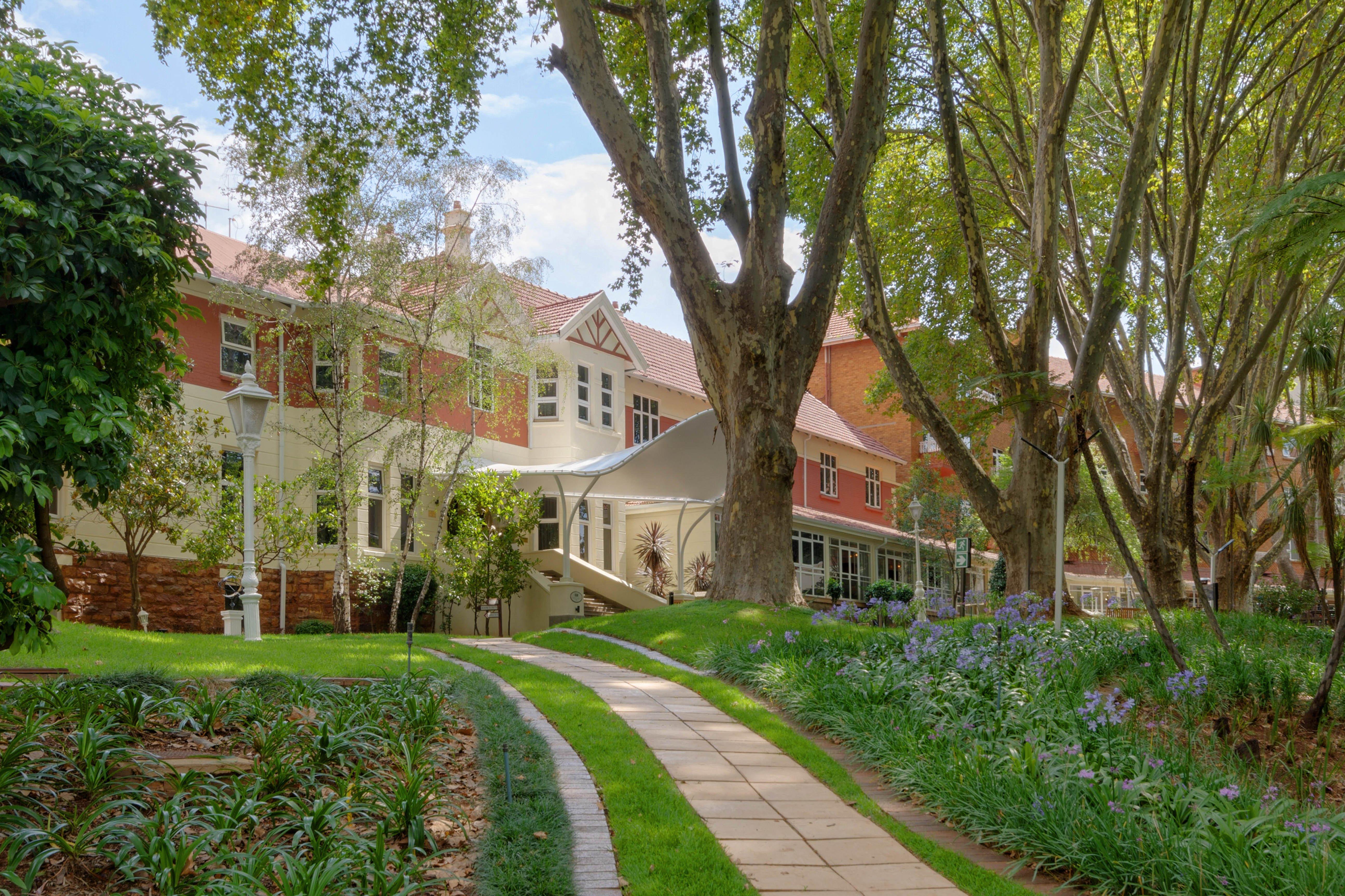 Holiday Inn - Johannesburg Sunnyside Park By Ihg Esterno foto